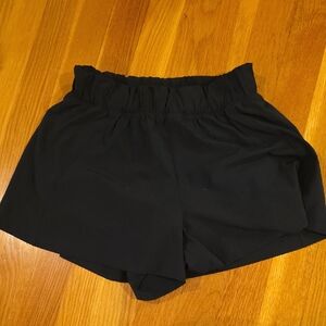 Athleta Girl High Waist Black Shorts. Size 8-10y.